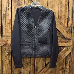 Lululemon black light puffer jacket size medium (probably an 8)